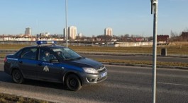 В Калининграде задержали двух вандалов, которые распыляли краску на элементы моста