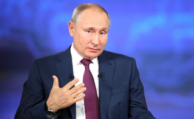 Путин: Привитые «Спутником V» должны без преград передвигаться по миру