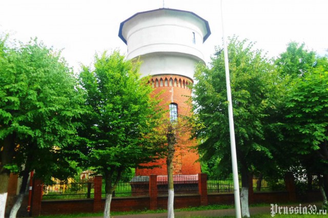 В исторической водонапорной башне возле вокзала в Балтийске хотят разместить туристический центр