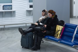 «Ожидание на чемоданах»: как пассажиры пережили транспортную блокаду в «Храброво» (фото)