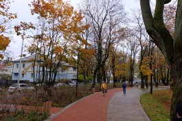 На обустройство тротуара рядом с Каштановым парком в Калининграде готовы потратить 16,6 млн рублей