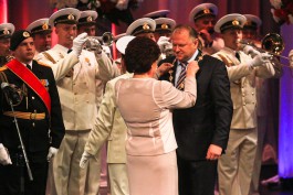 «Уже все притёрлись»: как в Драмтеатре прошла инаугурация губернатора (фото)