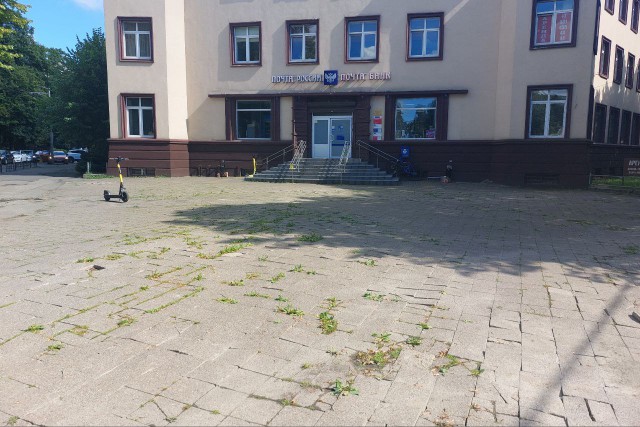Власти Калининграда хотят благоустроить площадь перед Главпочтамптом