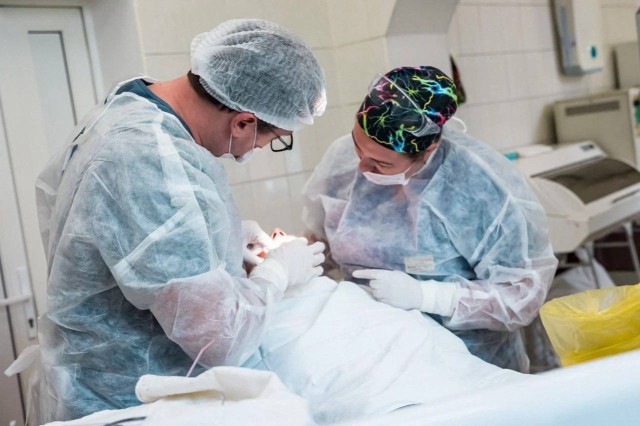 Калининградские врачи спасли зрение 41-летнего мужчины после ДТП
