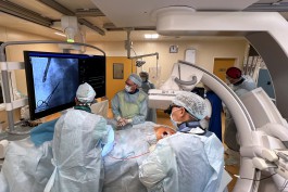 Калининградские хирурги провели уникальную операцию по замене биопротеза митрального клапана