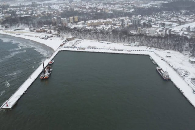 Сроки завершения строительства морского терминала в Пионерском снова переносят 