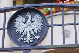 Россия закрывает генконсульство Польши в Калининграде