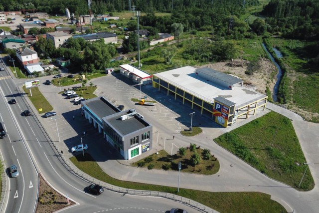 В Зеленоградске построили двухуровневую парковку на 150 машин