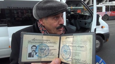 УВД: Карманник на Центральном рынке пририсовал усы в удостоверении ветерана