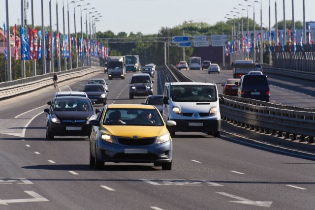 В Калининградской области начали арестовывать машины нелегальных таксистов