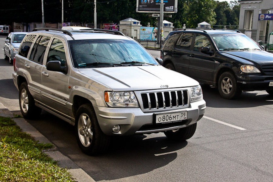 Ярошук: Бесплатных парковок на обочинах дорог Калининграда не будет