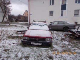 Мельников потребовал убрать заброшенные машины с территории Балтийской косы (фото)