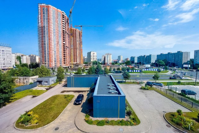 «Снижение и выжидание»: что происходит на рынке жилья в Калининграде осенью 2022 года