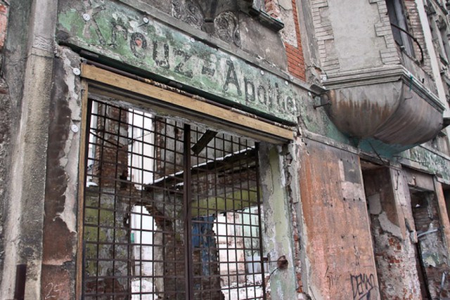 Единственный участник торгов отказался покупать Кройц-аптеку в Калининграде