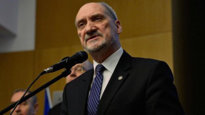 Антони Мачеревич лишился поста министра обороны Польши