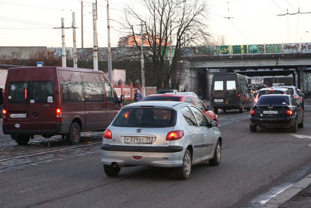 Власти: Ремонт улицы Киевской в Калининграде может растянуться до 2020 года
