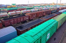 В Калининградскую область отправят транзитом через Литву 60 вагонов с цементом