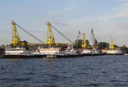 Балтийский флот получил новый самоходный плавучий кран