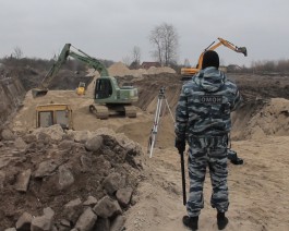 При строительстве жилого комплекса в Калининграде гастарбайтеры раскопали немецкие могилы