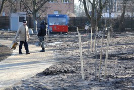 На озере Поплавок в Калининграде перед завершением работ обвалился грунт 