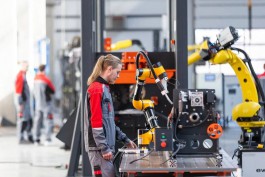 &laquo;Для сварки, резки, сборки и покраски&raquo;: под Калининградом запустили производство роботизированных комплексов (фото)