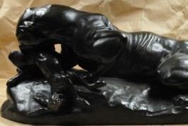 Житель Калининграда пытался вывезти из Польши скульптуру ягуара