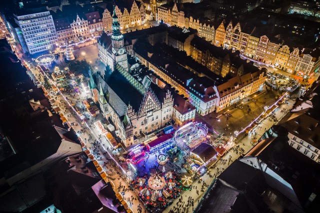 В польских городах открылись рождественские ярмарки