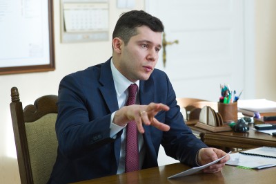 Алиханов: Мы хотим сделать из Острова жемчужину, а не микрорайон с 18-этажными коробками
