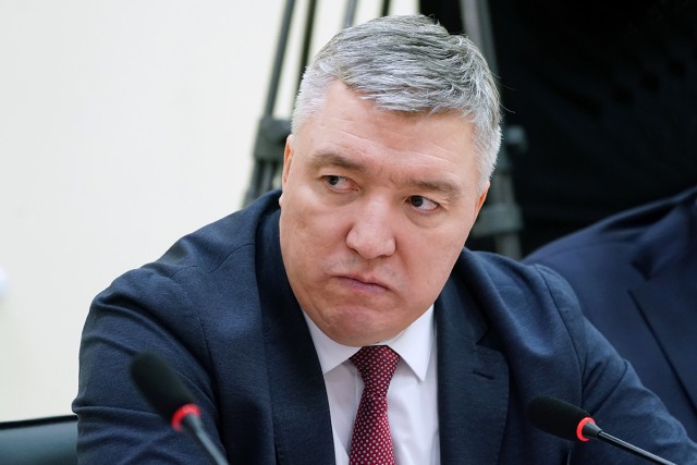 Денис Белозёров ушёл с поста министра регионального контроля