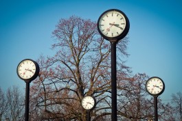 Евродепутаты предлагают отказаться от сезонного перевода часов
