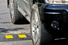 ГИБДД просит калининградских водителей поменять шины