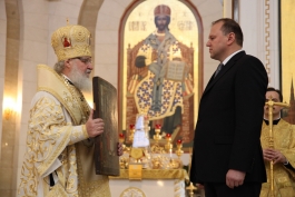 Патриарх Кирилл благословил на губернаторство Николая Цуканова