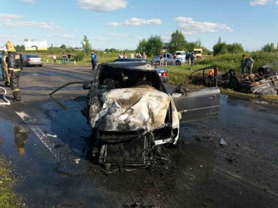 Полиция проводит проверку по факту смертельного ДТП под Черняховском (фото)