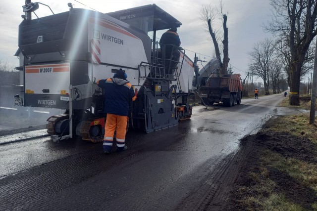 Подрядчик приступил к ремонту дороги из Светлогорска в Приморск
