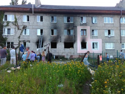 Сотрудники МЧС спасли трёх жильцов при взрыве бытового газа под Калининградом
