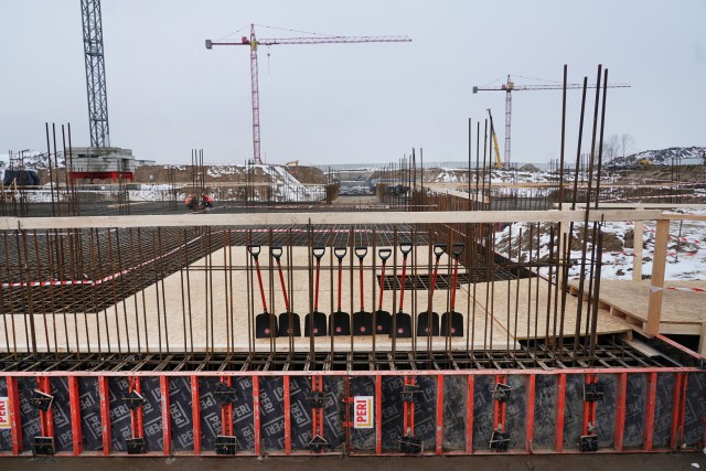 «„АрТель” и капсула»: как идёт строительство онкоцентра в посёлке Родники