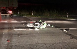 Очевидцы: В Балтийске после столкновения с грузовиком погибли два мотоциклиста