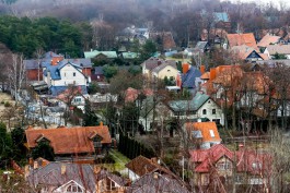 «Два этажа и минимум стекла»: архитектор предложил ввести жёсткий регламент застройки на Куршской косе