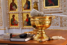Из церкви в Зеленоградске похитили планшет и 49 серебряных изделий