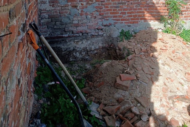 На территории кирхи в Железнодорожном начали археологические раскопки