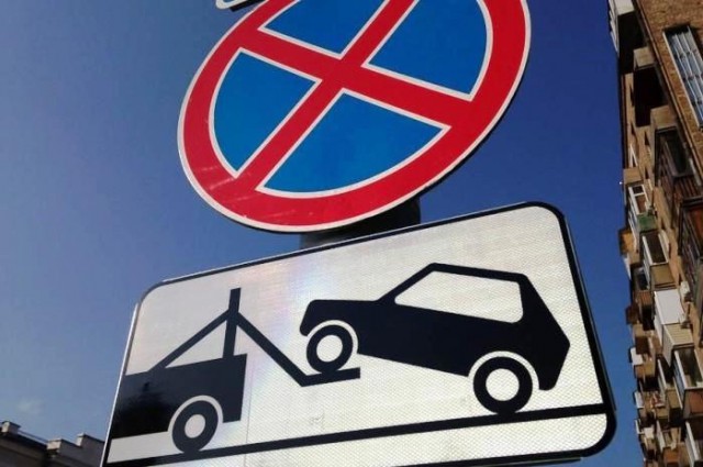 На двух улицах Калининграда запретят остановку транспорта