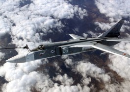 Бомбардировщики Балтфлота провели дозаправку в небе над Калининградской областью