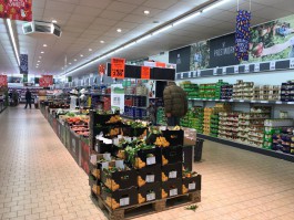 СМИ: За год продукты питания в Польше подорожали на 5,8%