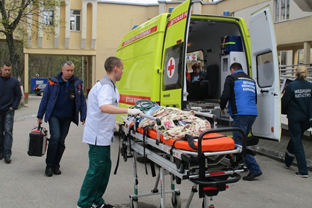 Спецборт МЧС доставит тяжелобольного ребёнка из Калининграда в Санкт-Петербург