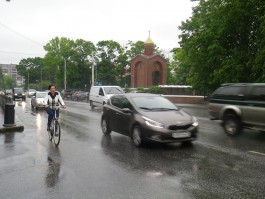«Было бы желание»: Дятлова высказалась о регулярном перекрытии центра для велосипедистов