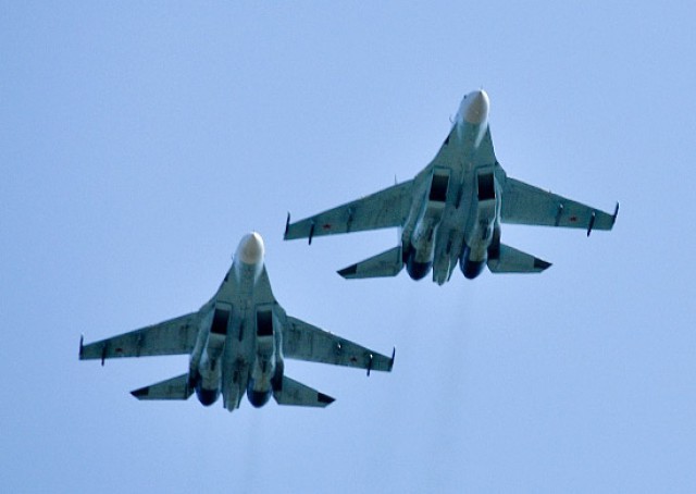 Су-27 поднимался на перехват американского самолёта-разведчика над Балтийским морем (видео)