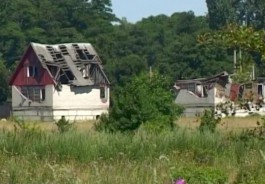 Суд обязал владельца гостевого дома на Куршской косе снести незаконные постройки (видео)