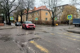 «Альтернатива заплаткам»: как зимой будут ремонтировать ямы на дорогах Калининграда