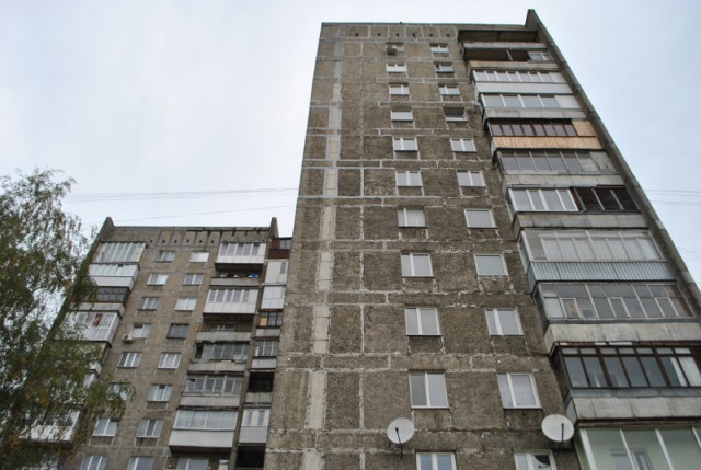 «Отложенный снос»: почему не разбирают аварийный дом на Московском проспекте в Калининграде