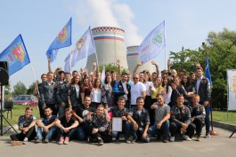 «Со знаменем отряда»: студенты МЭИ завершили трудовой сезон на Приморской и Прегольской ТЭС